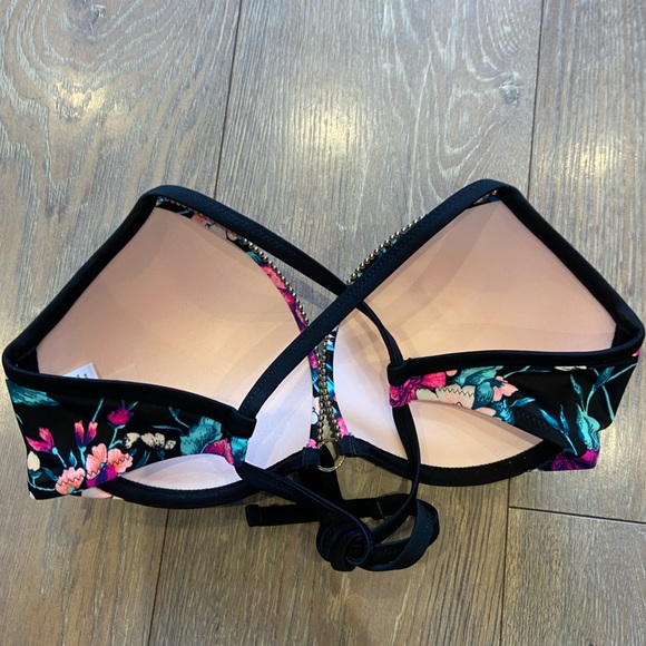 Floral Bikini Top - Picture 4 of 5